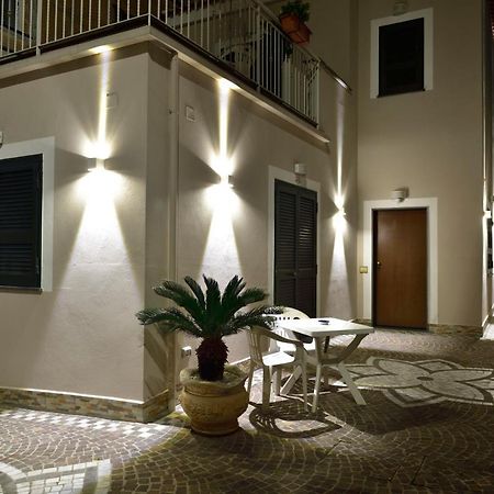 B&B Peonies Castellammare di Stabia Exterior foto
